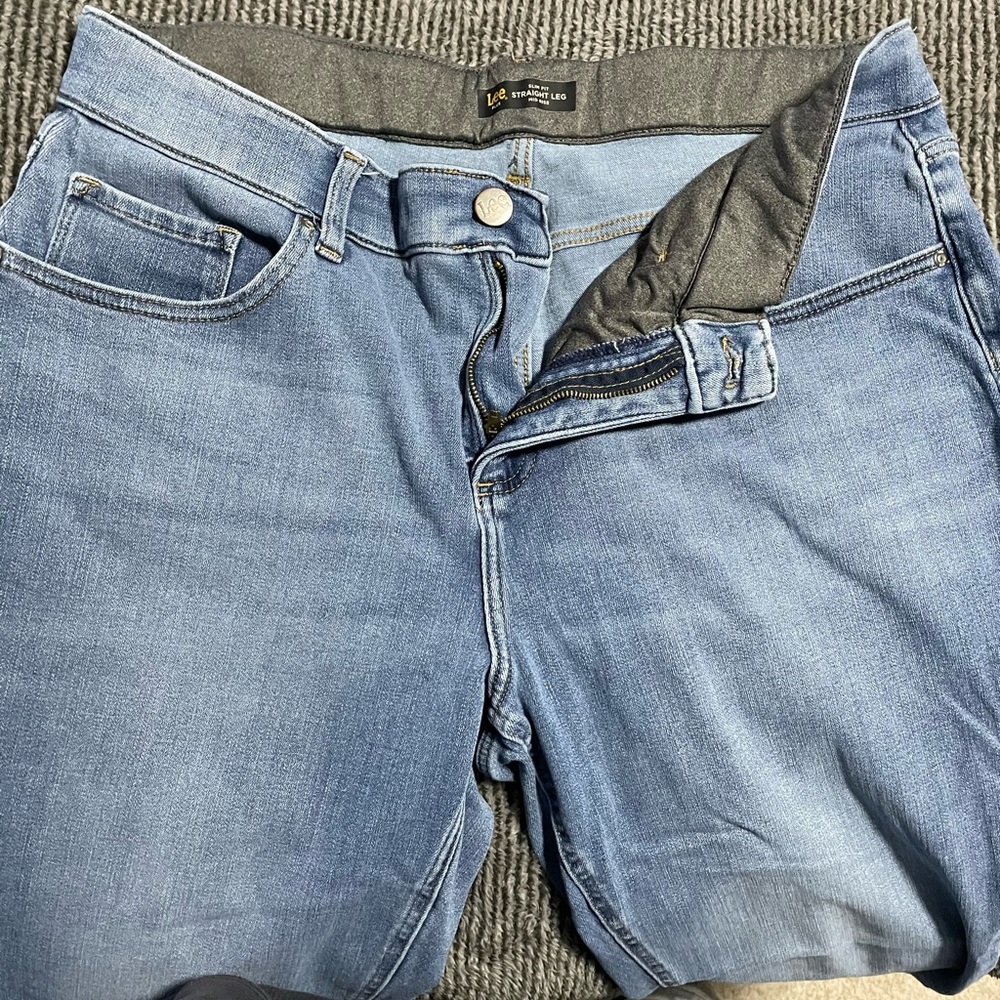 Lees Sim Fit Straight Leg Midrise Size 18W